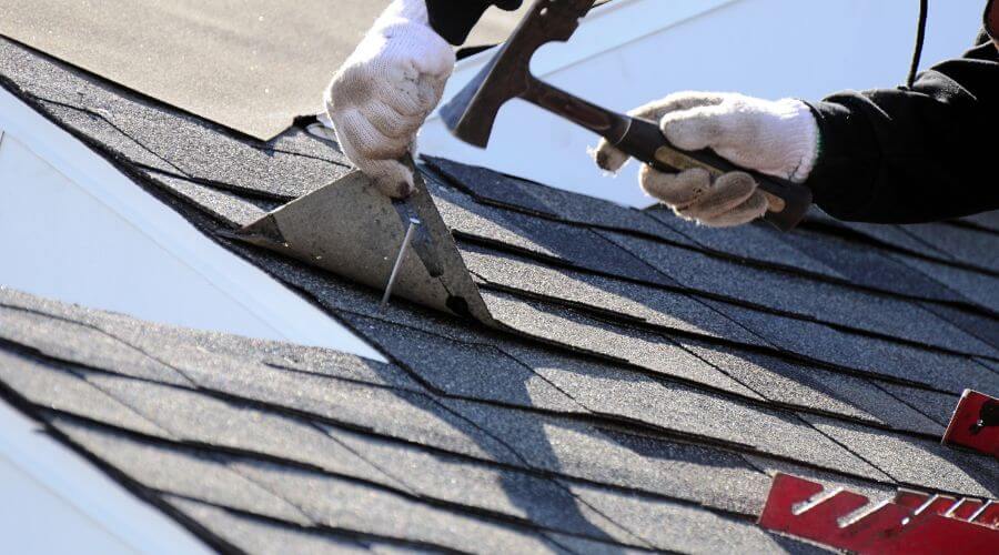 Expert Emergency Roof Repairs services in Whitten, IA
